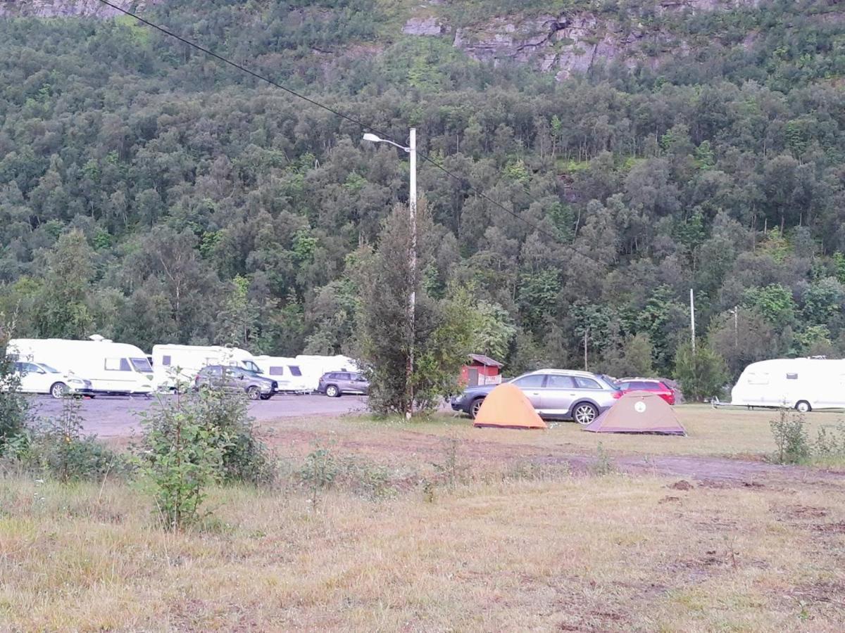 Basecamp Birtavarre Екстер'єр фото