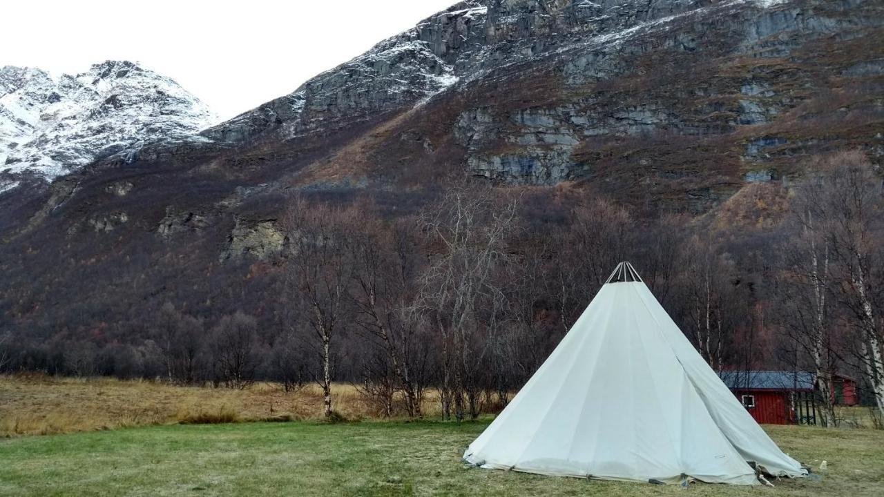 Basecamp Birtavarre Екстер'єр фото